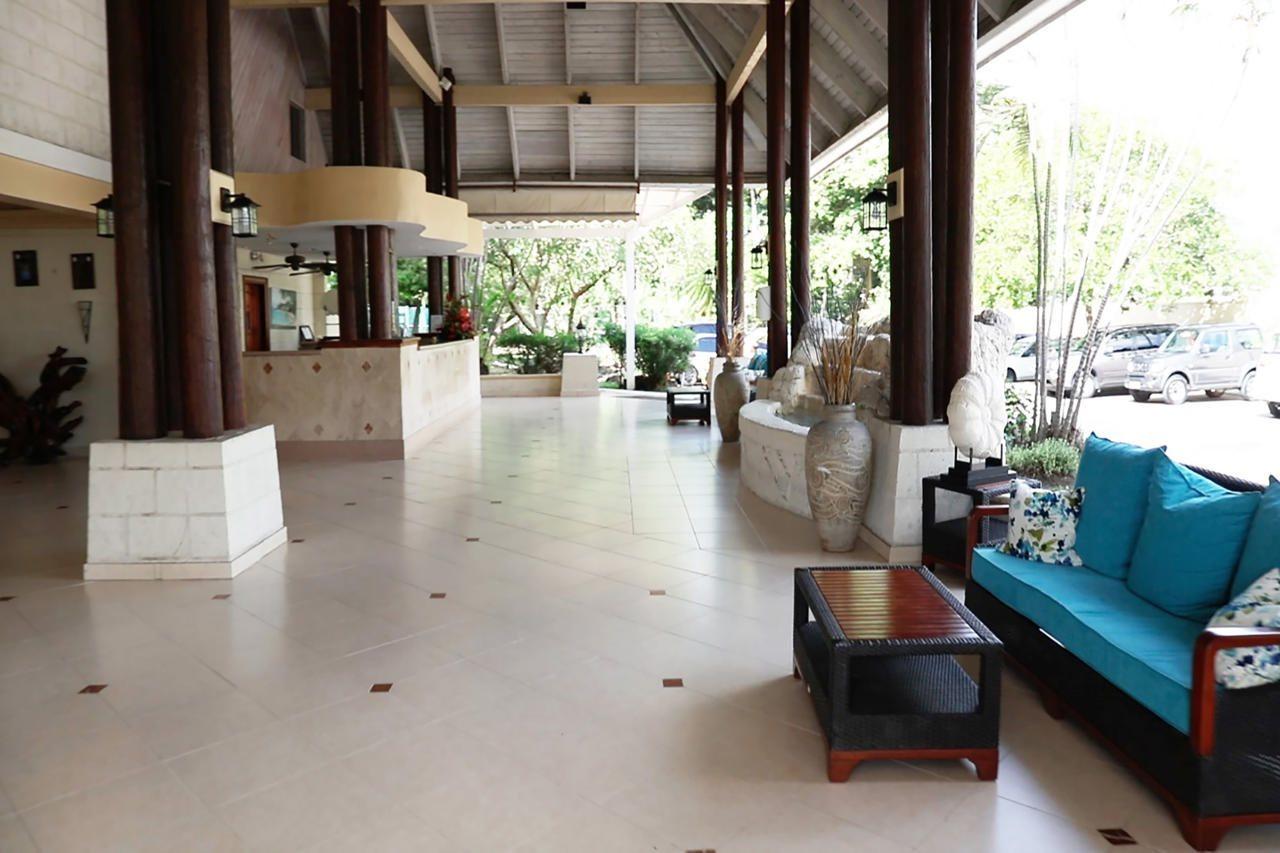 Divi Southwinds Beach Resort Christ Church Exterior foto